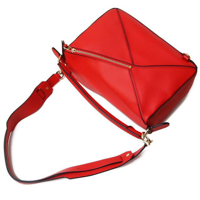 （未使用　展示品）LOEWE ロエベ 322.30.K74 パズルバッグ ミディアム クラシックカーフ レッド 3WAY ショルダー ハンド ボディバッグ 斜め掛け レザー ゴールド金具_5