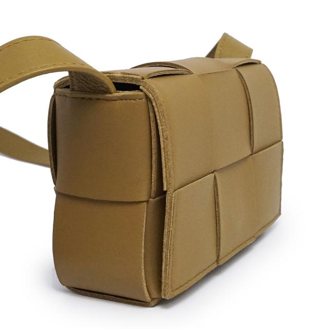 （新品・未使用品）BOTTEGA VENETA ボッテガヴェネタ 666688 カセット キャンディ ミニ クロスボディ ポーチ ラムスキン エイコーン ブラウン ポシェット ショルダーバッグ 斜め掛け レザー ゴールド金具_4