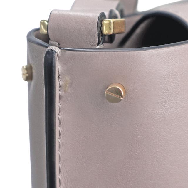 （未使用　展示品）Valentino Garavani ヴァレンティノ ガラヴァーニ Vロゴ スモール バケットバッグ フィルミー カーフスキン POUDRE プードル ピンクベージュ ショルダーバッグ 斜め掛け レザー ゴールド金具_9