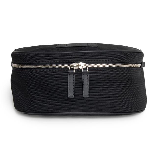 （未使用　展示品）GUCCI グッチ 630920 ベルトバッグ テクノキャンバス ブラック レッド グリーン ウエスト ボディバッグ 斜め掛け ナイロン シルバー金具