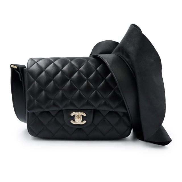 （美品）CHANEL シャネル AS1737 ココマーク マトラッセ フリル カーフスキン ブラック ショルダーバッグ 斜め掛け レザー ゴールド金具 265,320円