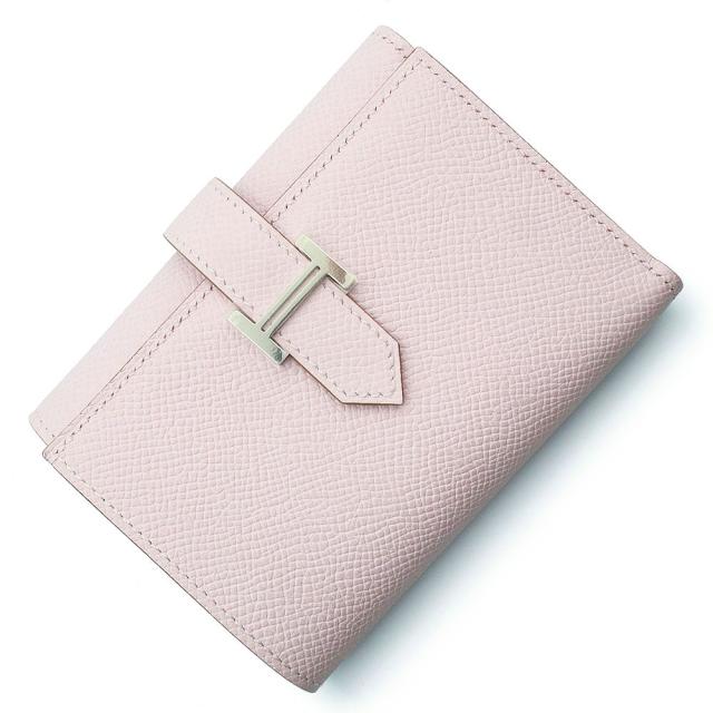 （新品・未当てはめる品）HERMES エルメス ベアン コンビネ パウダーコンパクト ヴォーエプソン モーヴペール モーヴパール さくら色 W目じるし 三つ折り紙入れ なめし革 しろがね色金具 箱付