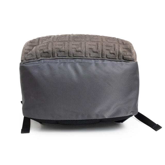 （中古）FENDI フェンディ 7VZ066 フェンディネス ナイロン スウェード レザー グレー ブラック リュック デイパック バックパック シルバー金具_6