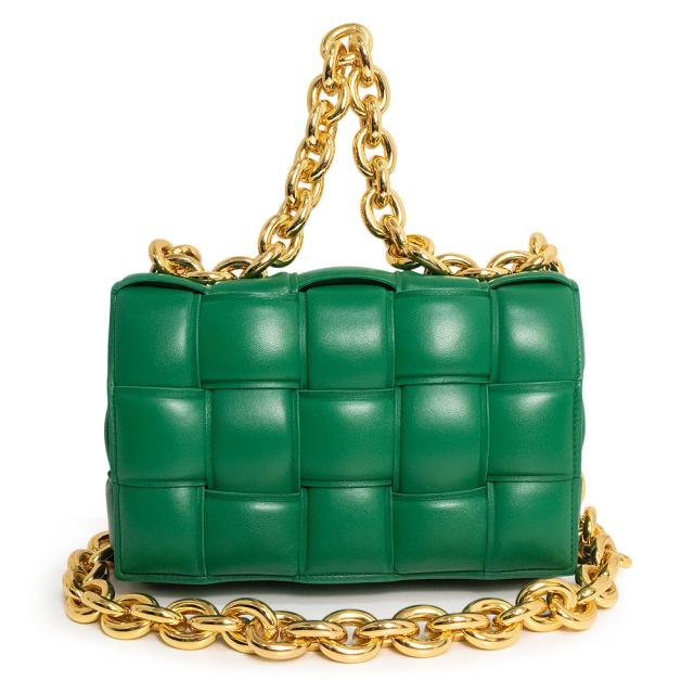 （未使用　展示品）BOTTEGA VENETA ボッテガヴェネタ 631421 イントレチャート チェーン カセット ラムスキン グリーン ショルダーバッグ 斜め掛け レザー ゴールド金具