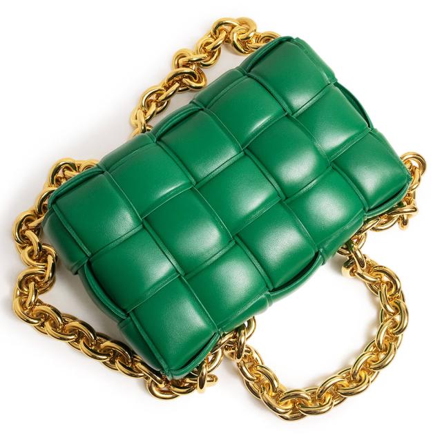 （未使用　展示品）BOTTEGA VENETA ボッテガヴェネタ 631421 イントレチャート チェーン カセット ラムスキン グリーン ショルダーバッグ 斜め掛け レザー ゴールド金具_6