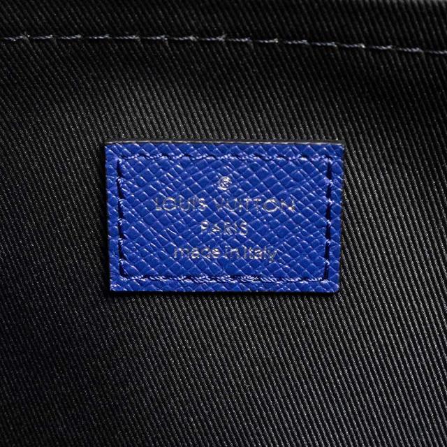 （未使用保管品）LOUIS VUITTON ルイ ヴィトン M30242 アウトドア メッセンジャー PM タイガラマ タイガ モノグラム コバルト ショルダーバッグ 斜め掛け レザー シルバー金具_7