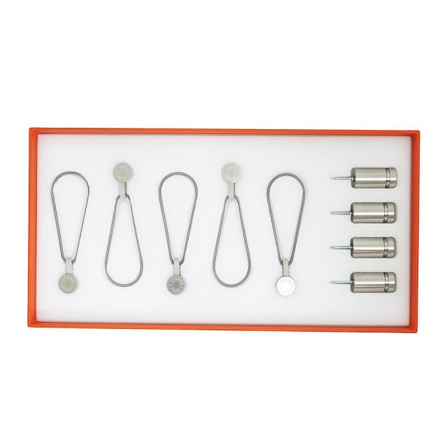 （新品・未使用品）HERMES エルメス カレ用 ハンギングセット 壁掛け用 マグネット シルバー 箱付