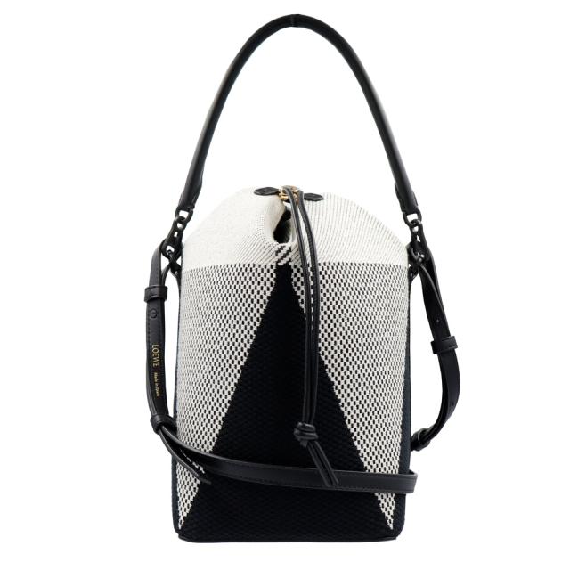 （未使用　展示品）LOEWE ロエベ A754010X01 タカラバコ バケット キャンバス カーフスキン ナチュラル ブラック 2way ショルダー ハンドバッグ 斜め掛け レザー ゴールド金具