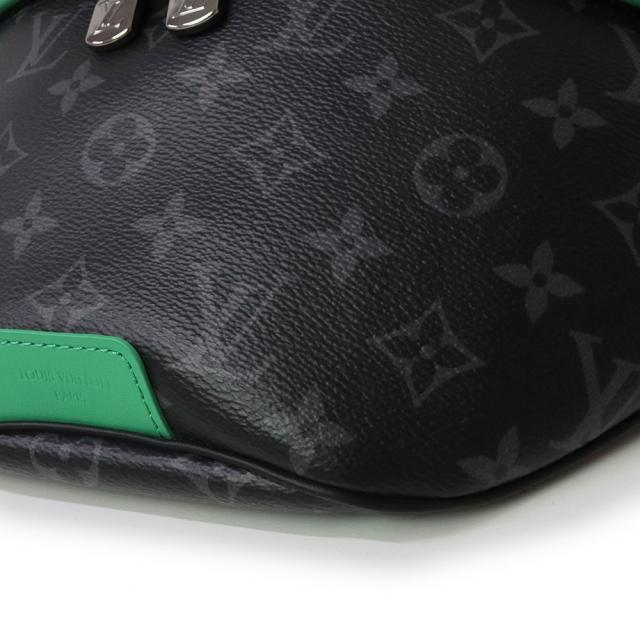 （未使用　展示品）LOUIS VUITTON ルイ ヴィトン M25924 ディスカバリー バムバッグ PM モノグラムエクリプス レザー バンブーグリーン ブラック ウエストバッグ クロスボディ 斜め掛け ダークシルバー金具 箱付_10
