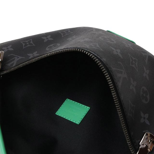 （未使用　展示品）LOUIS VUITTON ルイ ヴィトン M25924 ディスカバリー バムバッグ PM モノグラムエクリプス レザー バンブーグリーン ブラック ウエストバッグ クロスボディ 斜め掛け ダークシルバー金具 箱付_2