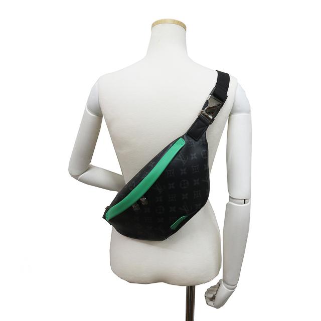 （未使用　展示品）LOUIS VUITTON ルイ ヴィトン M25924 ディスカバリー バムバッグ PM モノグラムエクリプス レザー バンブーグリーン ブラック ウエストバッグ クロスボディ 斜め掛け ダークシルバー金具 箱付_7