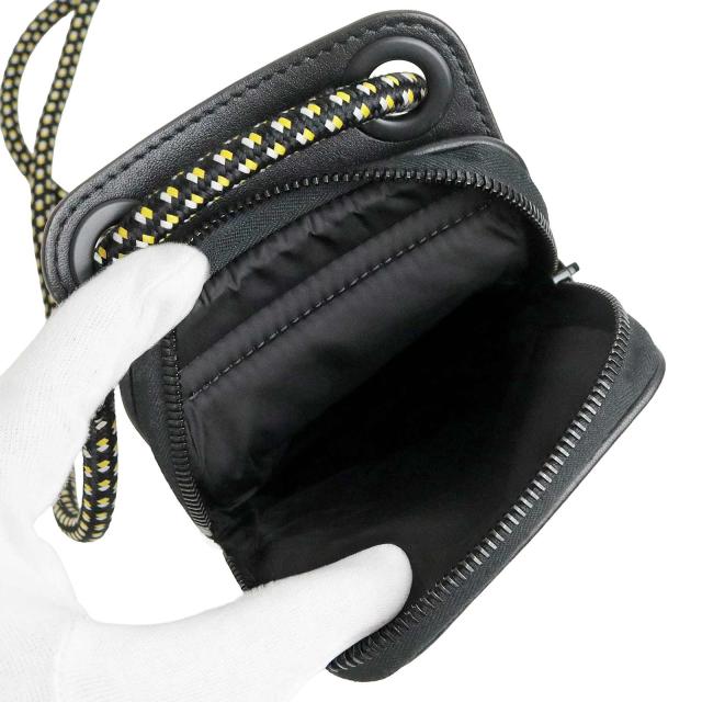 未使用 展示品）MONCLER モンクレール H2 09A 8B00009 M2158 スマホ