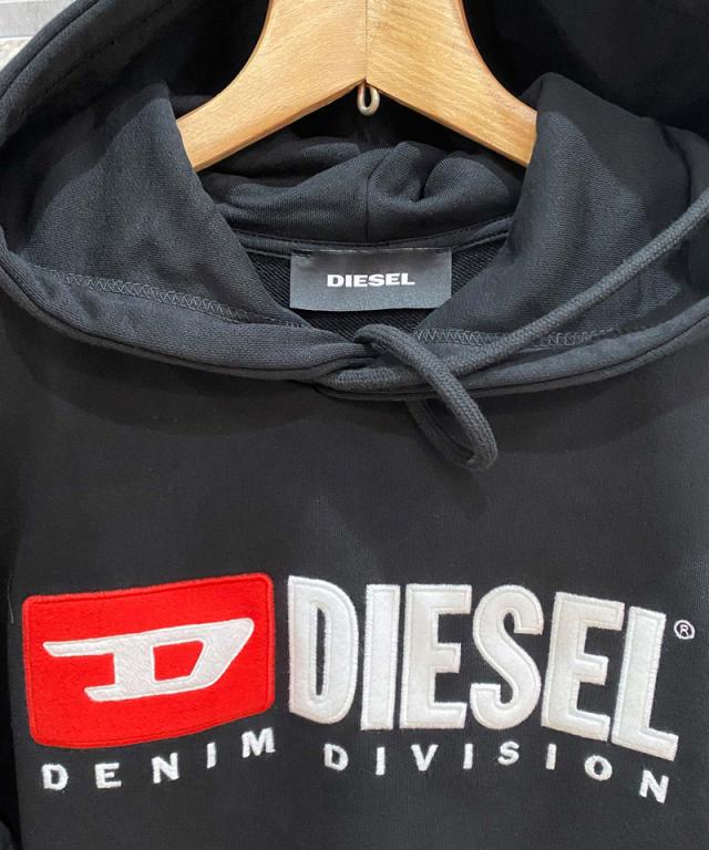 【DIESEL】 ワッペンロゴ フーディ DIESEL ディーゼル ワッペンロゴ刺繍 スウェット プルオーバー