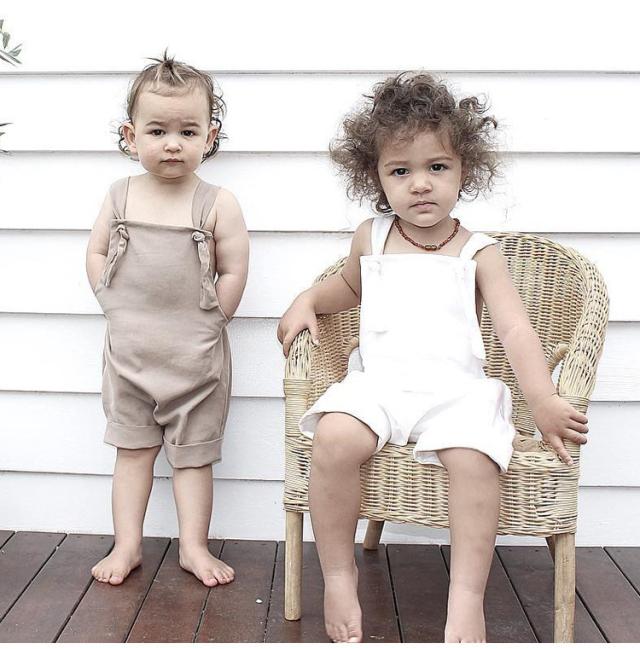 サロペットパンツ オーバーオール 膝丈 オールインワン 子供用 つなぎ ツナギ ハーフパンツ 半ズボの通販はau Pay マーケット プラスナオ