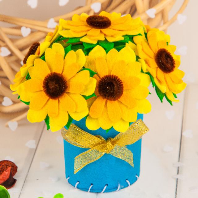 手作りキット ハンドメイド クラフト 花 フラワー ブーケ カーネーション 水仙 ひまわり 向日葵 鉢 飾り 手芸 フエルト フの通販はau Pay マーケット プラスナオ