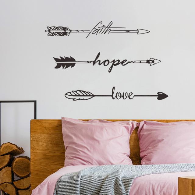 ウォールステッカー 壁紙シール ウォールシール 壁紙デコレーション 転写式 英語 英単語 Faith Hope Love 矢 壁の通販はau Pay マーケット プラスナオ