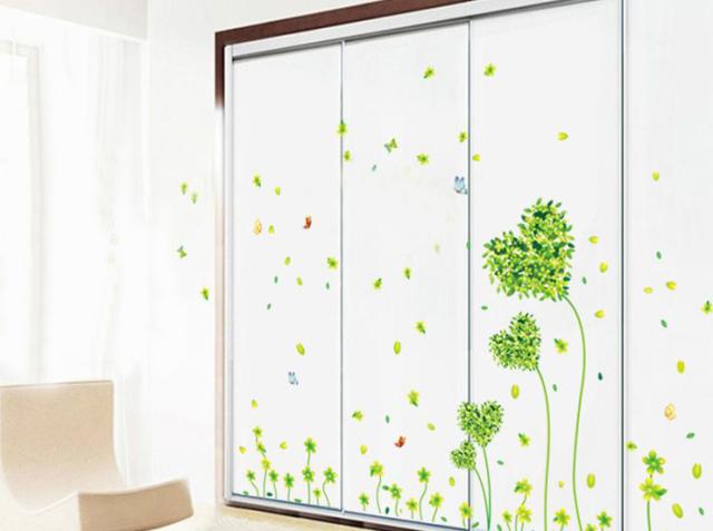 ウォールステッカー インテリア雑貨 壁紙 クローバー 緑 蝶々 模様替え 寝室 リビング キッチン 子供部屋 壁 廊下 おしゃれの通販はau Pay マーケット プラスナオ