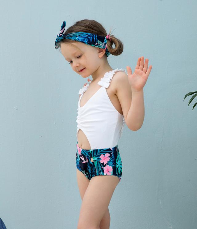 子供用水着 ワンピースタイプ カチューシャ付き 2点セット スイムウェア キッズ 女の子 ガールズ 女子 フリル ヘソ出し カッの通販はau Pay マーケット プラスナオ