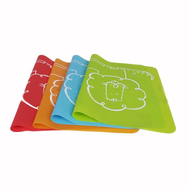 ランチョンマット キッチン用品 食器マット 食事マット ライオン ロケット イラスト 配膳用品 キッチングッズ 小物 雑貨の通販はau Pay マーケット プラスナオ