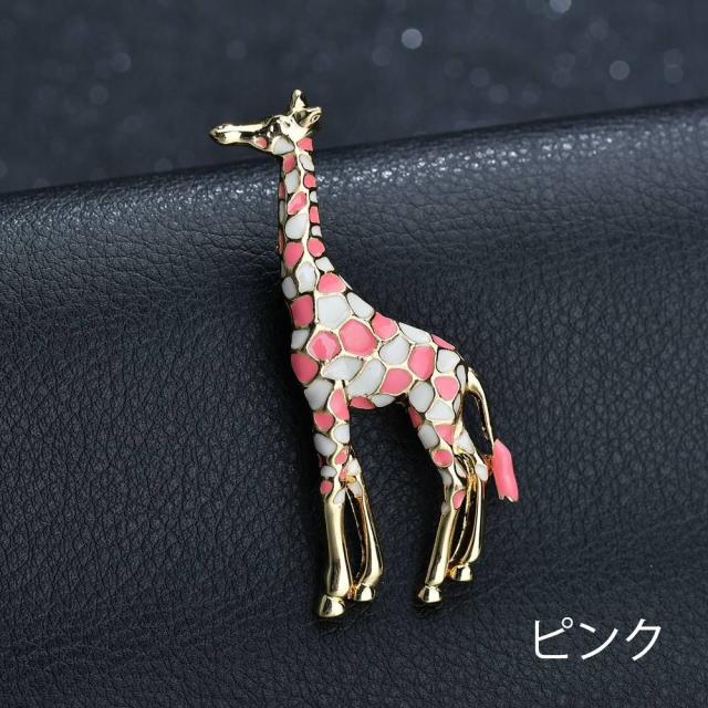 ラペルピン ブローチ レディース アクセサリー スーツアクセサリー キリン型 カラフル おしゃれ レトロカラー 女性用の通販はau Pay マーケット プラスナオ