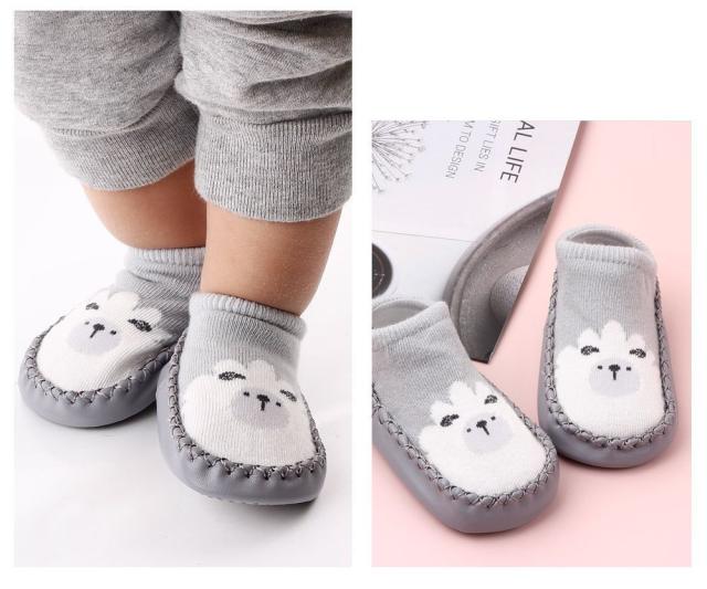 ルームシューズ ベビー 赤ちゃん 靴 滑り止め アニマル イラスト かわいい おしゃれ プレゼント ギフト 出産祝い 室内履きの通販はau Pay マーケット プラスナオ