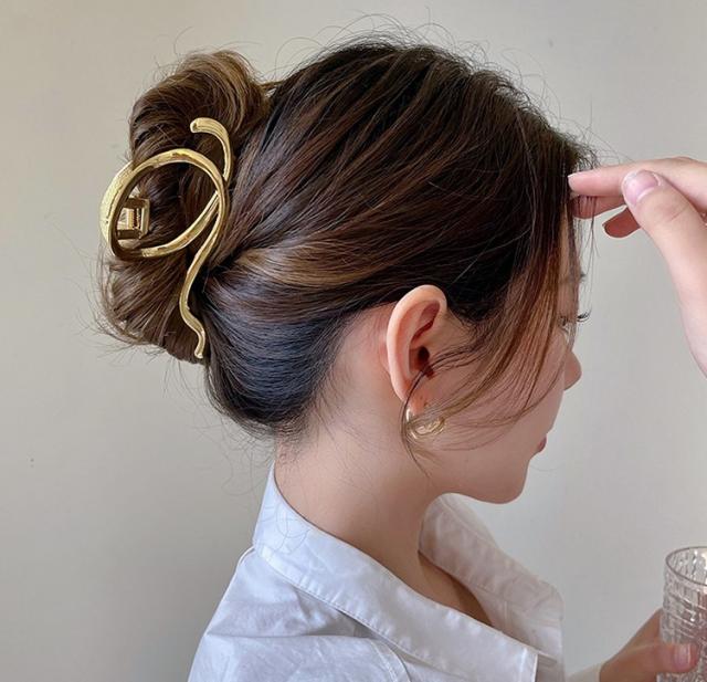 ヘアクリップ バンスクリップ ヘアアクセサリー レディース 女性 髪飾り 髪留め まとめ髪 ヘアアレンジ クロス ラウンド シン バレッタ・ヘアクリップ