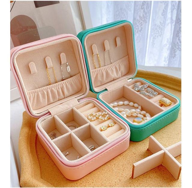 ジュエリーケース　まとめ売り　ブレスレット　ネックレス　リング　指輪　バングル Amazon.co.jp: TIANYINGホワイトブレスレットケース,バングルボックス