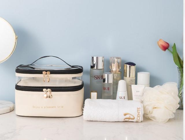 大容量　バニティ　コスメポーチ♪ ホワイト 5日終了☆20%OFFクーポンで円 大容量 化粧ポーチ