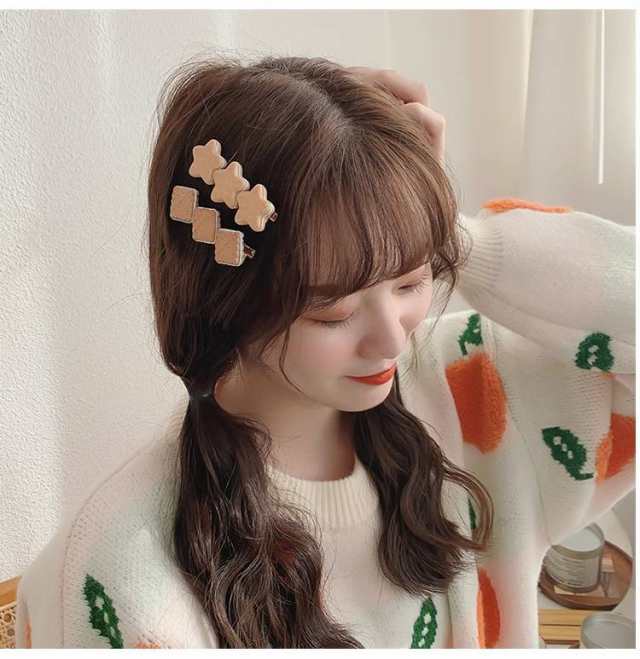 送料無料 ヘアクリップ 単品 レディース キッズ 女性用 子供用 ヘアアクセサリー ビーズ フラワー 花 クリアー 透明感 クリスタル風 立体的 かわいい おしゃれ 立体感 小ぶり 小さめ ヘアアレンジ シルバーカラー