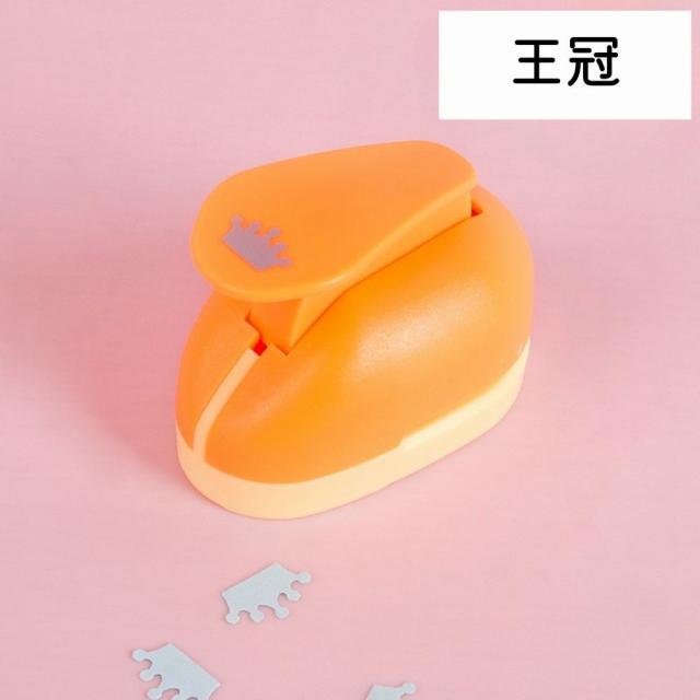 クラフトパンチ 穴あけパンチ 型抜き 中 文具 文房具 ハート 蝶々 お花