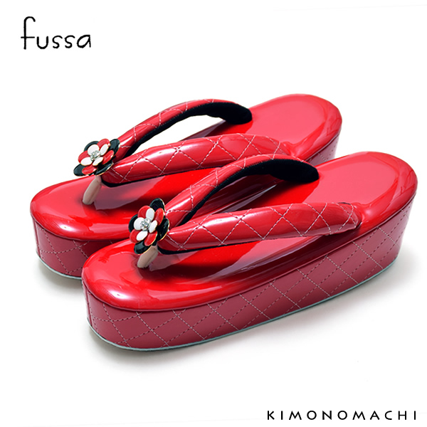 Prices down2】振袖草履 fussa 草履単品「赤色ステッチ お花飾り付き