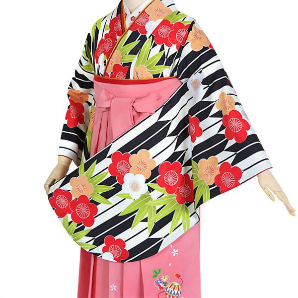 【中古品】ジュニア用 振袖単品 卒業式小学生 「クリーム 黒矢羽根に笹梅」 仕立て上がり 着物 小振袖 二尺袖 袴に合わせて ショート丈 子ども 子供 キッズ ジュニア 女の子 卒業式 入学式 十三参り 十三詣り 貸衣装処分 レンタル処分品【メール便不可】