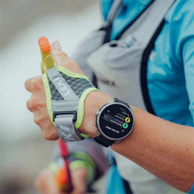 スント レース チタン スマートウォッチ SUUNTO RACE GPS