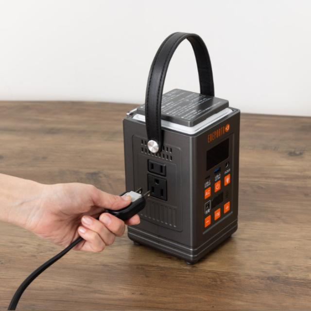 Solpa リン酸鉄バッテリー搭載 多機能ポータブル電源 ENEPORTA+3