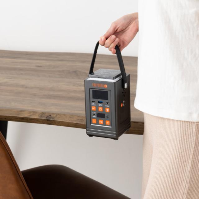 Solpa リン酸鉄バッテリー搭載 多機能ポータブル電源 ENEPORTA+3