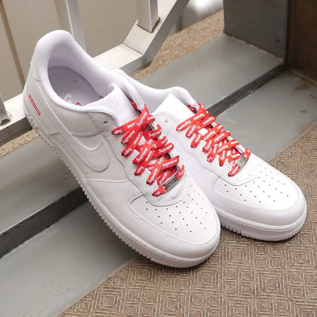 26.5 Supreme®/Nike® Air Force 1 Low