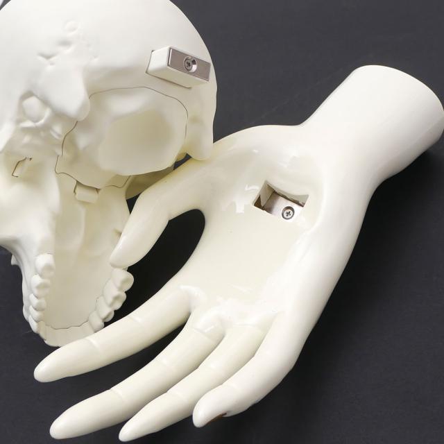 期間限定ポイント20倍！] 新品 アンダーカバー UNDERCOVER x
