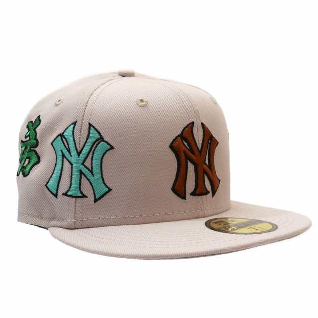 NTWRK - Supreme New York Yankees Kanji New Era Fitted Hat