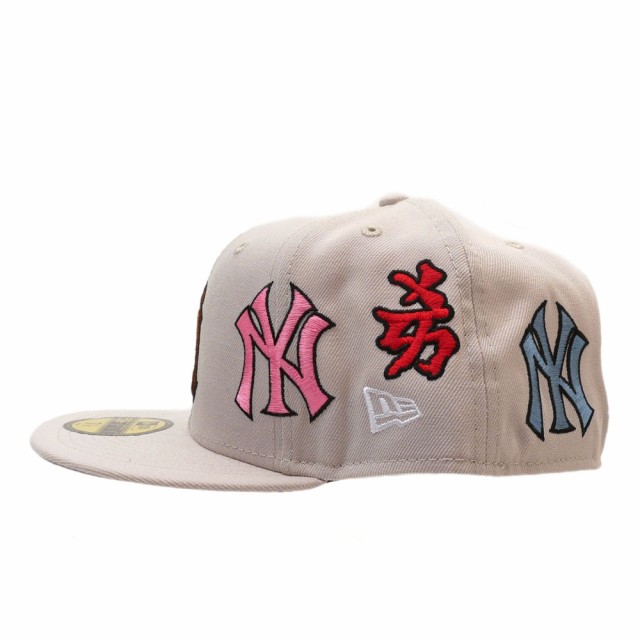 NTWRK - Supreme New York Yankees Kanji New Era Fitted Hat