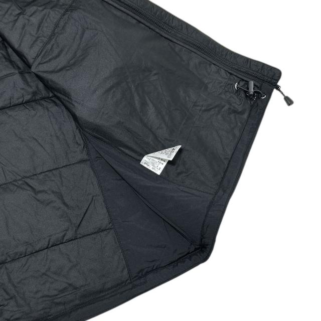 新品 モンベル mont-bell U.L.サーマラップ パーカ Men's 中綿 ジャケット 1101538 保温性 耐久性 ストレッチ性 アウトドア OUTER