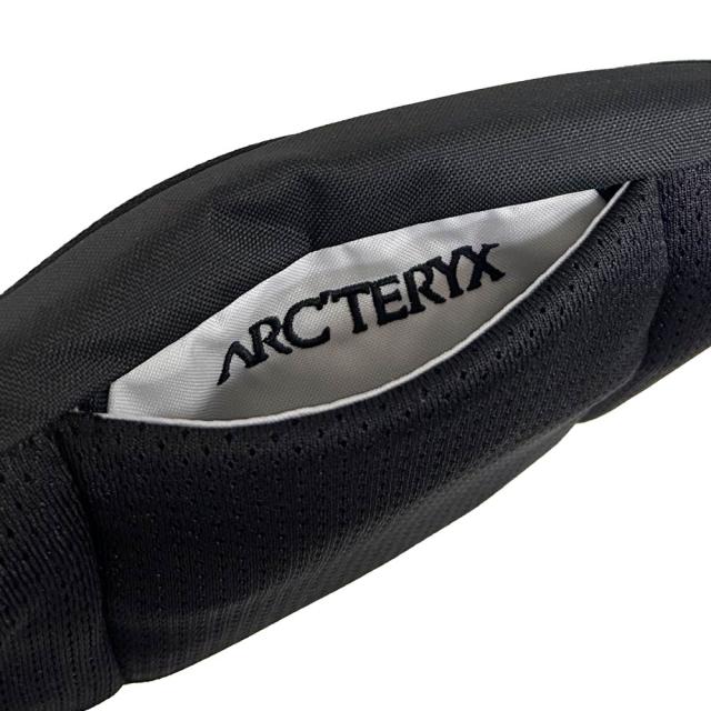 palace × arcteryx ウエスト ポーチ ブラック Mantis1 楽天市場】アークテリクス マンティス1ウエストパック ARC'TERYX