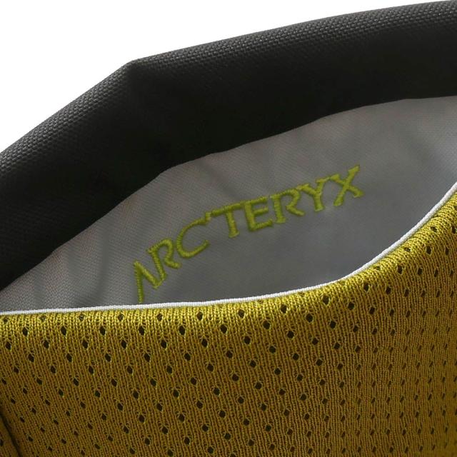 (2025新作)新品 アークテリクス ARCTERYX 店舗限定 Mantis 2 Waist Pack マンティス2 ウエストパック ウエスト バッグ ウエストポーチ ボディバッグ 2.5L X000008973 アウトドア キャンプ クライミング 登山 通勤 ビジネス グッズ