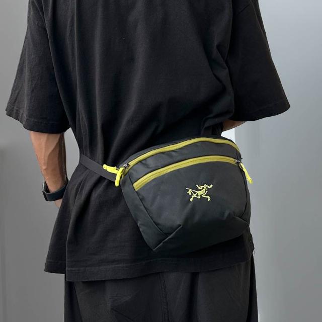 (2025新作)新品 アークテリクス ARCTERYX 店舗限定 Mantis 2 Waist Pack マンティス2 ウエストパック ウエスト バッグ ウエストポーチ ボディバッグ 2.5L X000008973 アウトドア キャンプ クライミング 登山 通勤 ビジネス グッズ