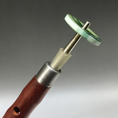 チャルメラ コロンビア産トラピッチェエメラルド（逆トラピッチェ） 4.3mm