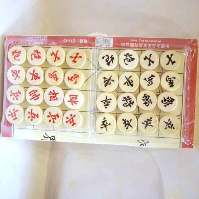 象棋（シャンチー) チャイニーズチェス(中国将棋)木製盤付き 大サイズ