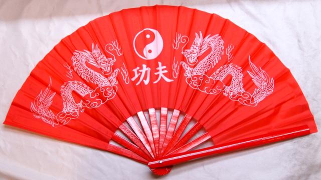 啟功 赤竹子 楽天市場】【太極拳】開いたら音が出る竹製で持ちやすい太極扇