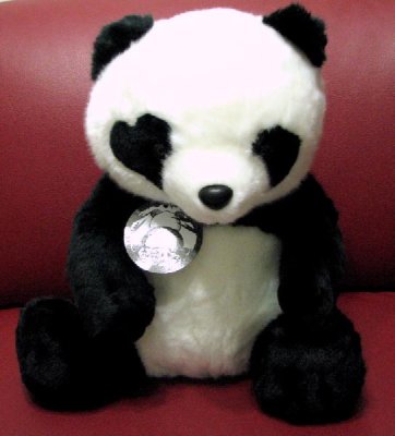 横浜中華街】九龍パンダ(ハート) ぬいぐるみMサイズの通販はau PAY