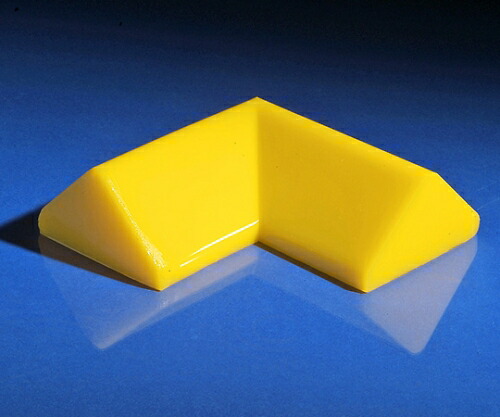 ニューピグコーポレーション スピルブロッカーダイク コーナー 1個 PLR206の通販は 25,822円