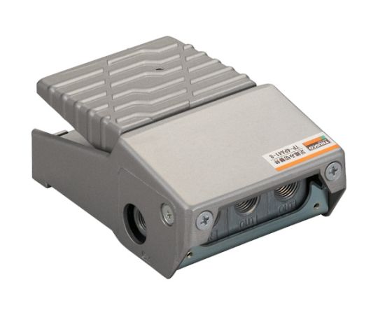 トラスコ中山 足踏み切替え弁　ポート4 TP-4PA41-8 1台