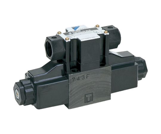 ダイキン 電磁パイロット操作弁　電圧AC200V　呼び径1/4　最大流量100 KSO-G02-2CB-30-N 1台